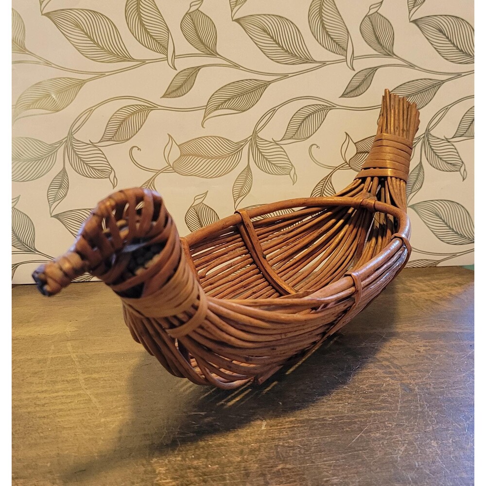 Vintage Rattan Figural Bird Basket, Handwoven Open-Framework Table Decor